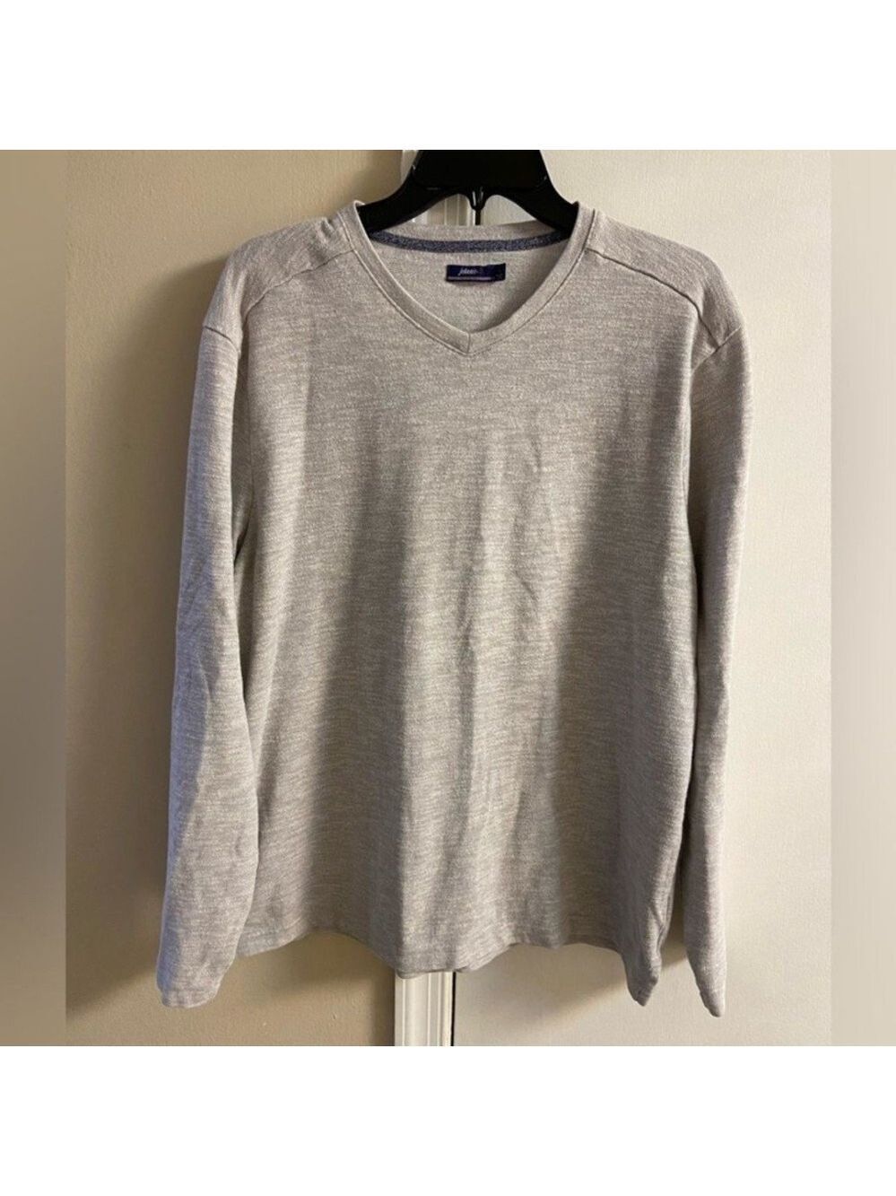 johnnie-O Light Gray V-Neck Sweatshirt Large